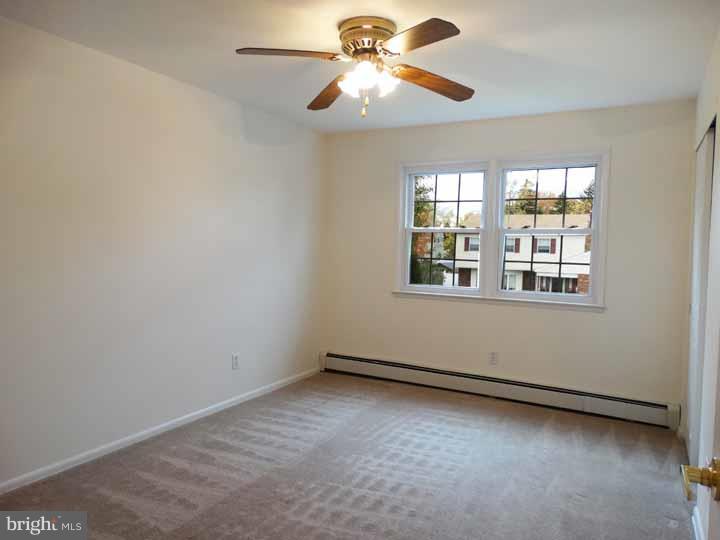 516 Valmore Road Fairless Hills, PA 19030 - Photo 16 of 25 Gallery Image 16