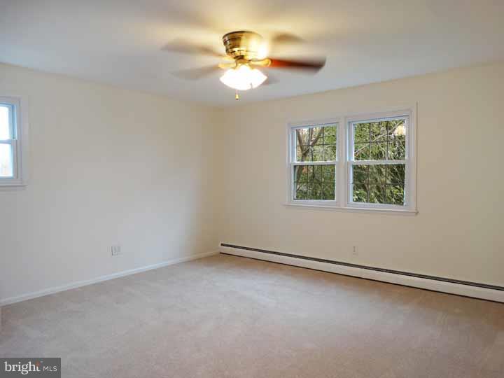 516 Valmore Road Fairless Hills, PA 19030 - Photo 18 of 25 Gallery Image 18