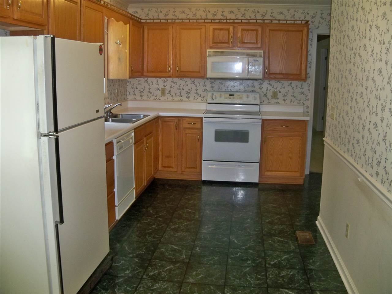 240 Stephens Hill Road Franklin, KY 42134 - Photo 11 of 35 Gallery Image 11