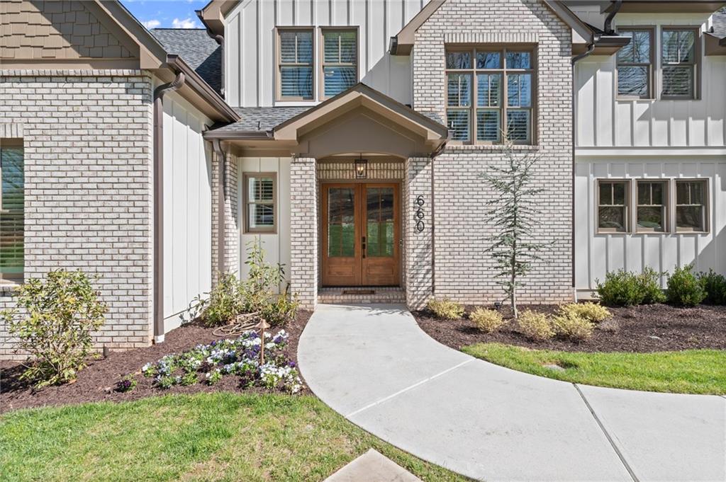 660 Colston Road Marietta, GA 30064 - Photo 3 of 91