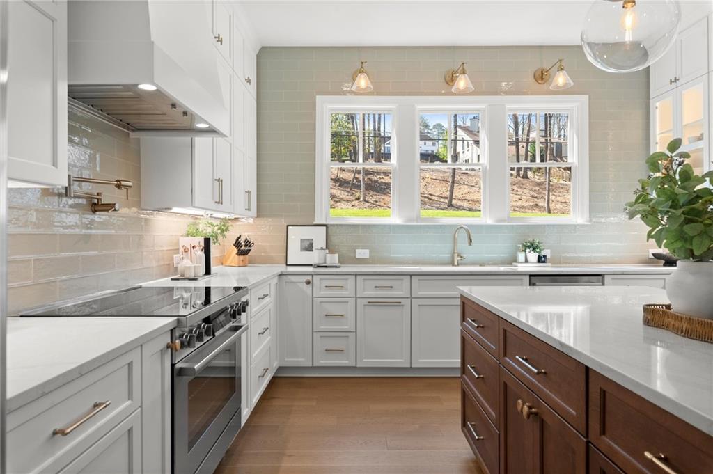 660 Colston Road Marietta, GA 30064 - Photo 8 of 91