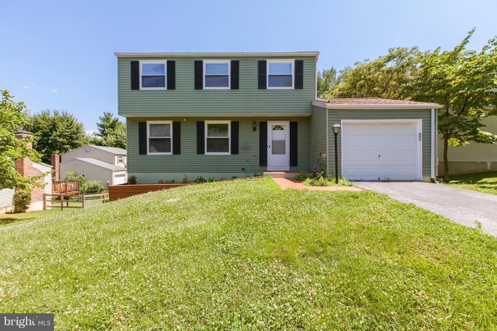 1569 Andover Lane Frederick, MD 21702 - Photo 26 of 28 Exterior (Front)