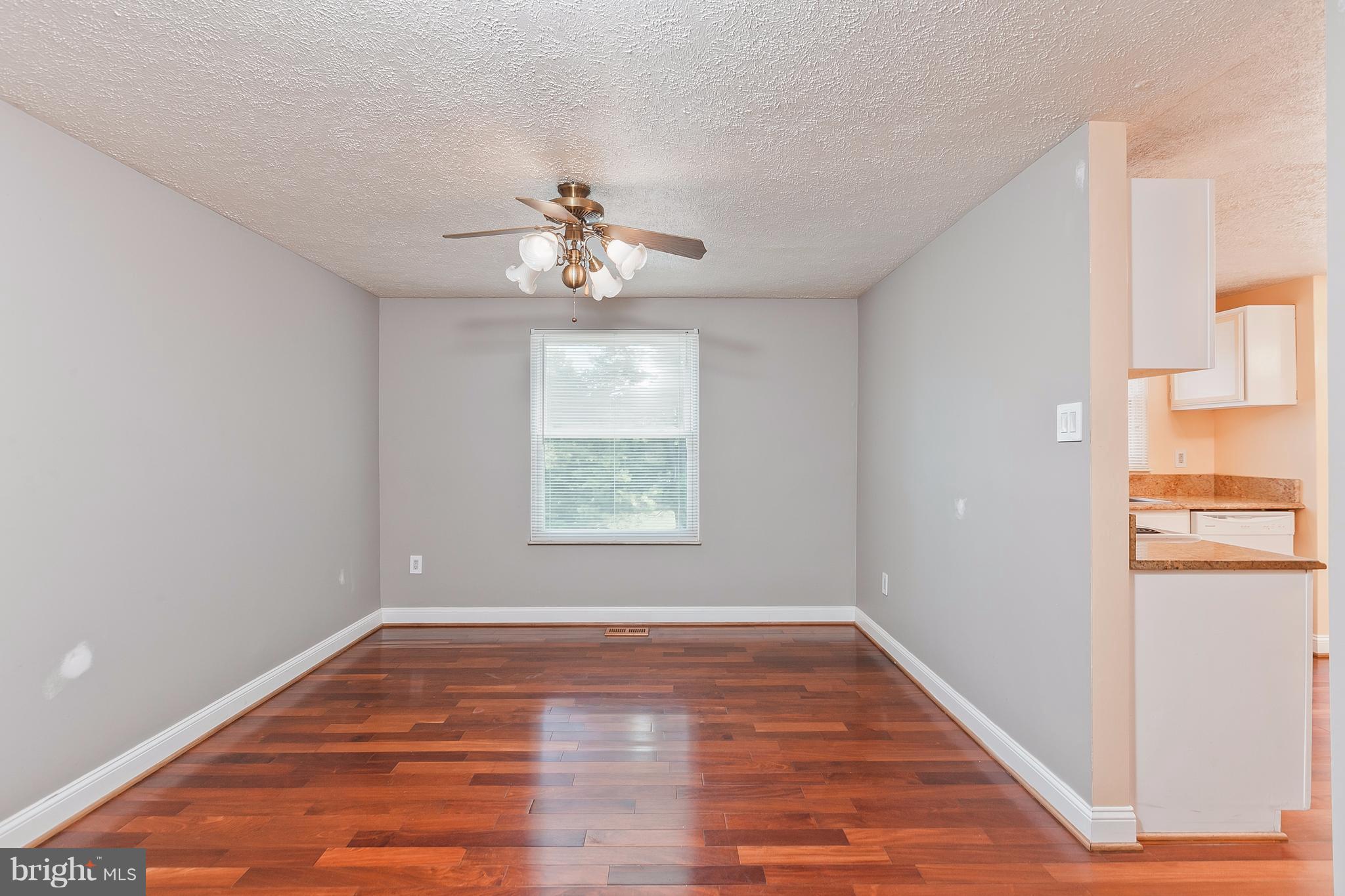 1569 Andover Lane Frederick, MD 21702 - Photo 6 of 28 Dining Room