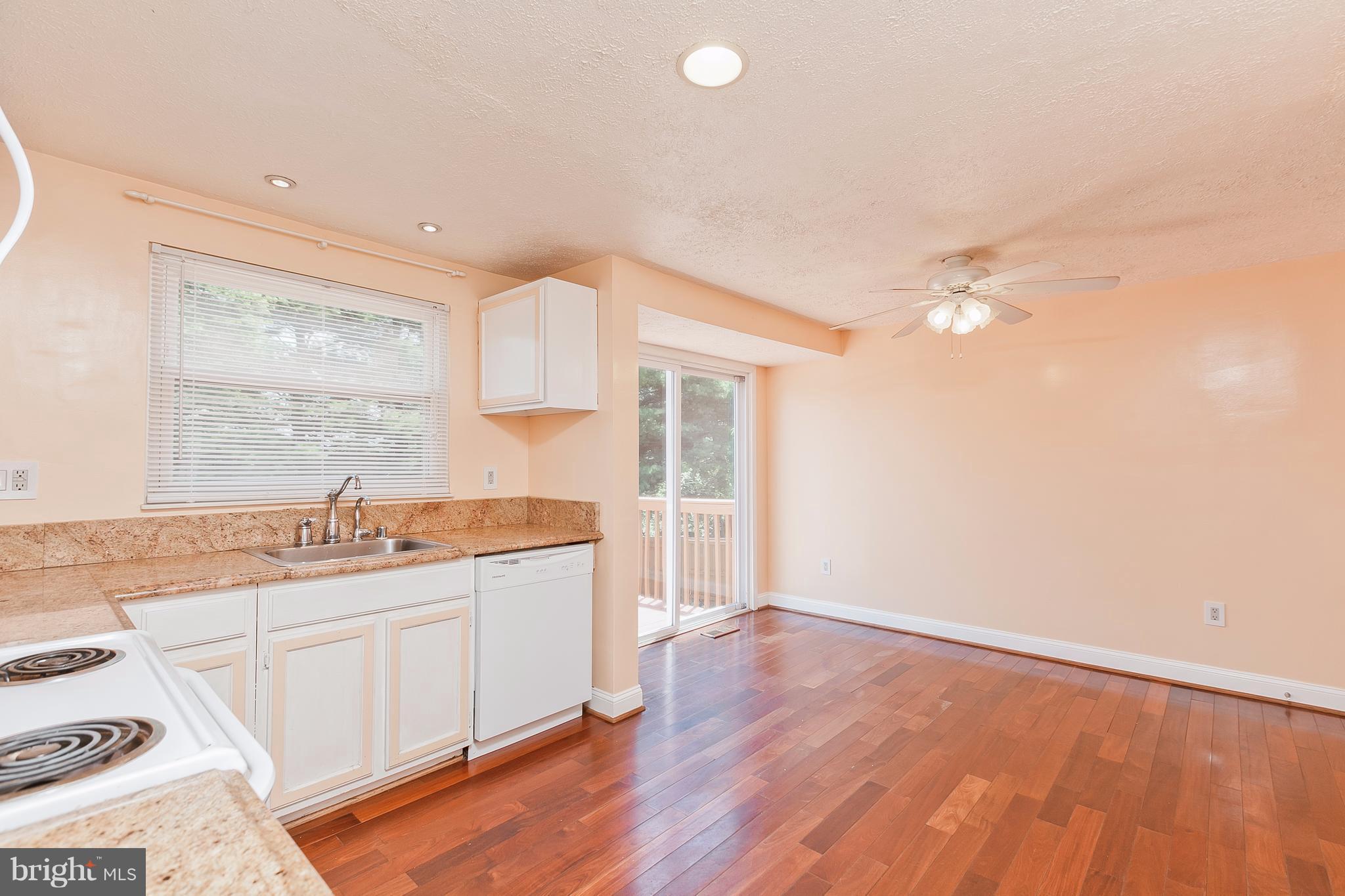 1569 Andover Lane Frederick, MD 21702 - Photo 7 of 28 Kitchen