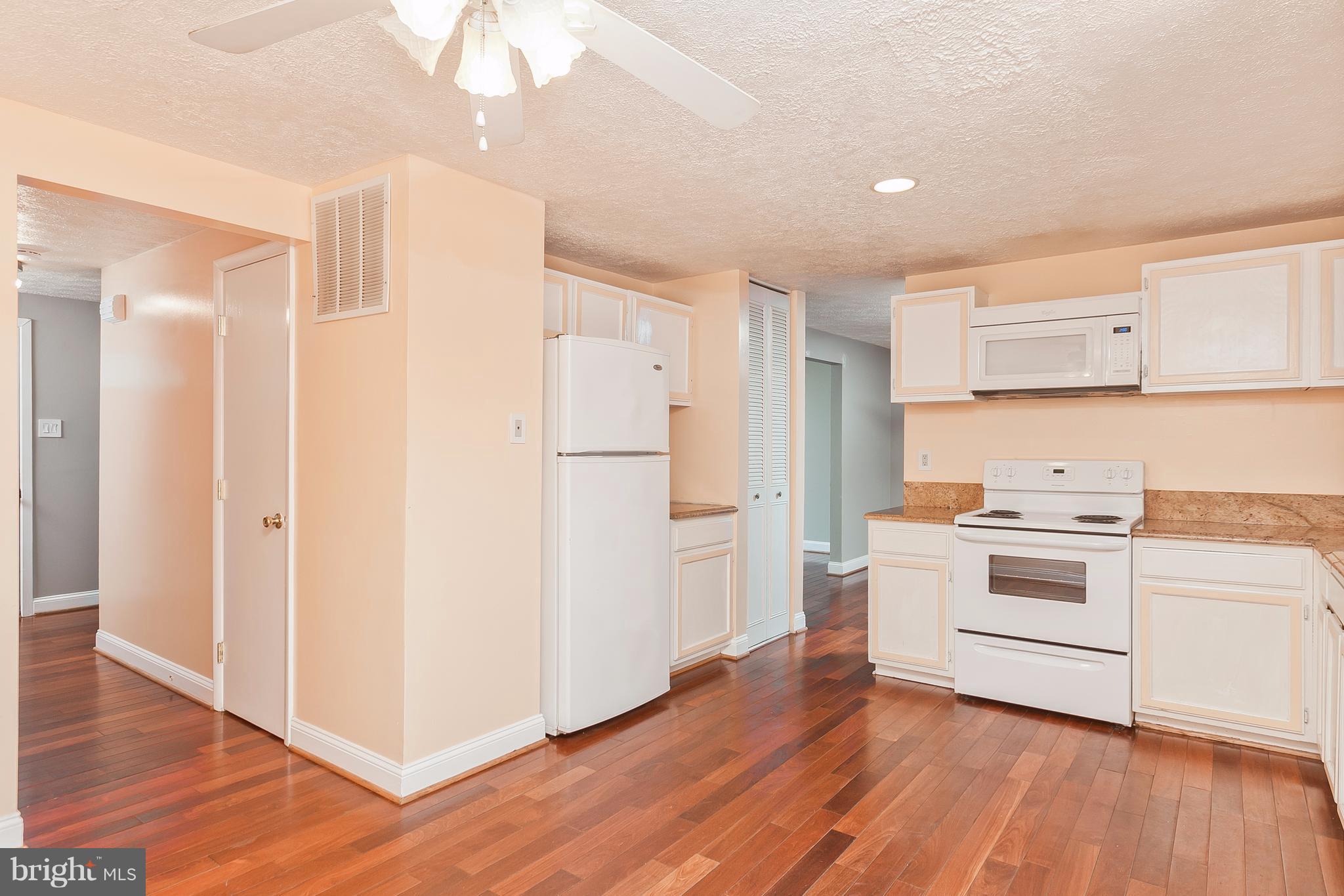 1569 Andover Lane Frederick, MD 21702 - Photo 10 of 28 Kitchen