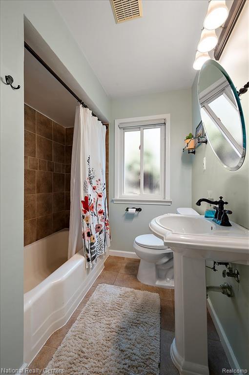 3002 Bamlet Road Royal Oak, MI 48073 - Photo 57 of 79 Gallery Image 57