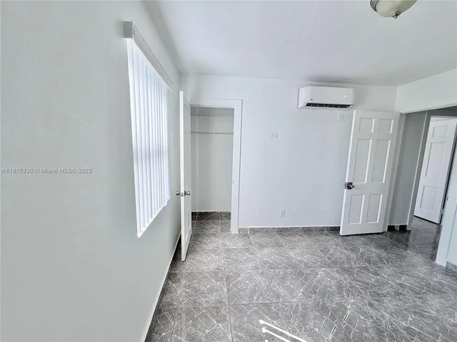 $2,400 | 11 Sidonia Avenue, Unit 4, Coral Gables, FL 33134