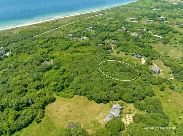 $1,150,000 | 0 Old Field Road, Aquinnah, MA 02535
