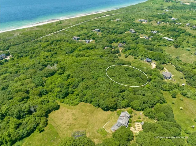 $1,150,000 | 0 Old Field Road, Aquinnah, MA 02535