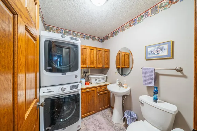 $444,000 | 16290 Co Highway 15, Audubon, MN 56511