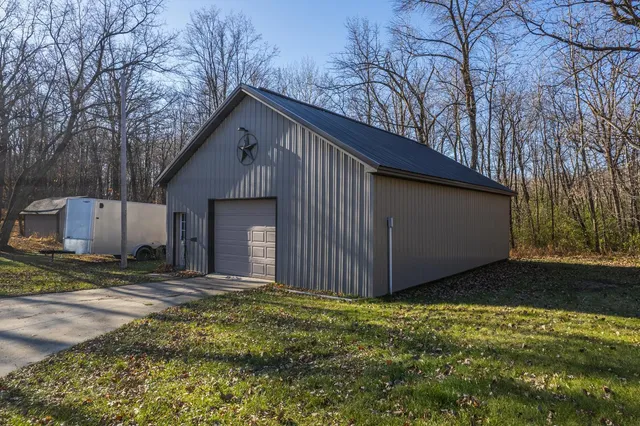 $444,000 | 16290 Co Highway 15, Audubon, MN 56511