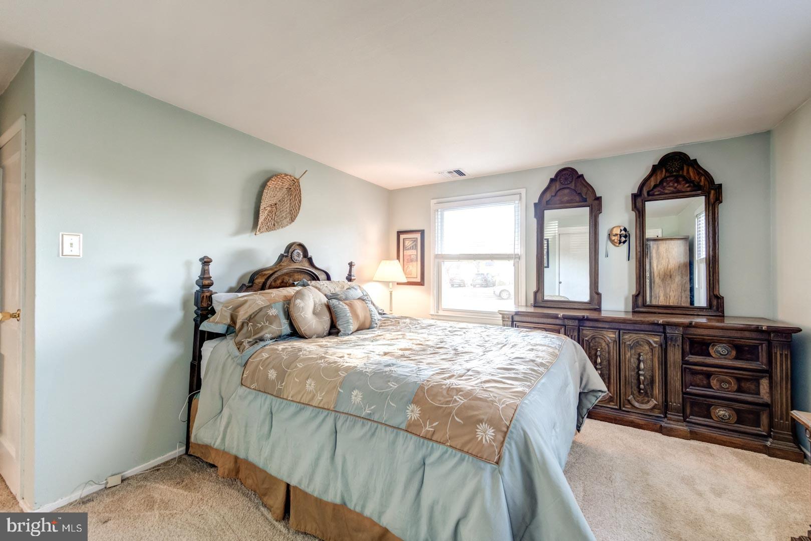 1819 Surrey Road Oreland, PA 19075 - Photo 21 of 37