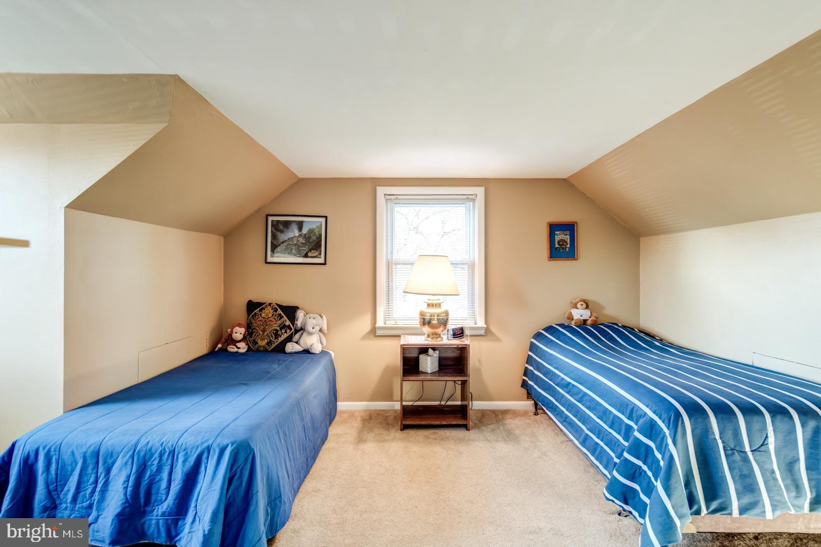 1819 Surrey Road Oreland, PA 19075 - Photo 26 of 37