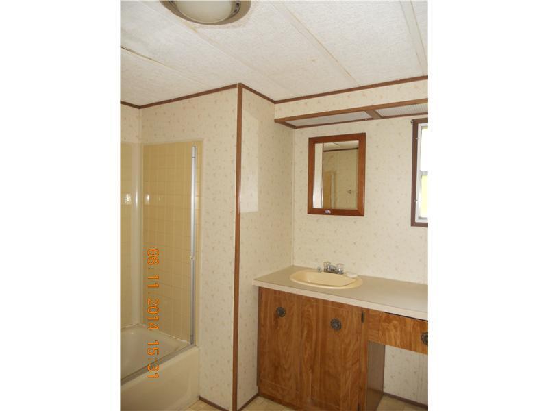 572 Leighton Road Augusta, ME 04330 - Photo 12 of 14 Bathroom. Second bathroom