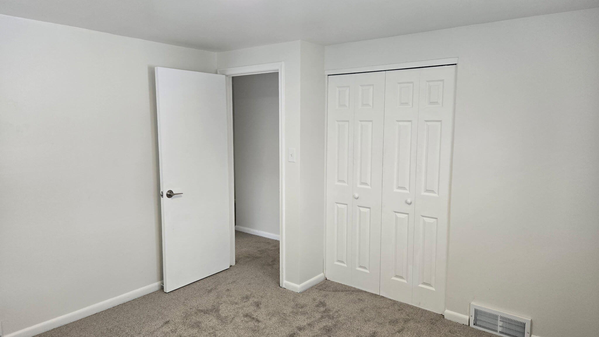 7209 Stonebrook Road West Bloomfield, MI 48322 - Photo 18 of 23 IMG_20250416_203621 (15)