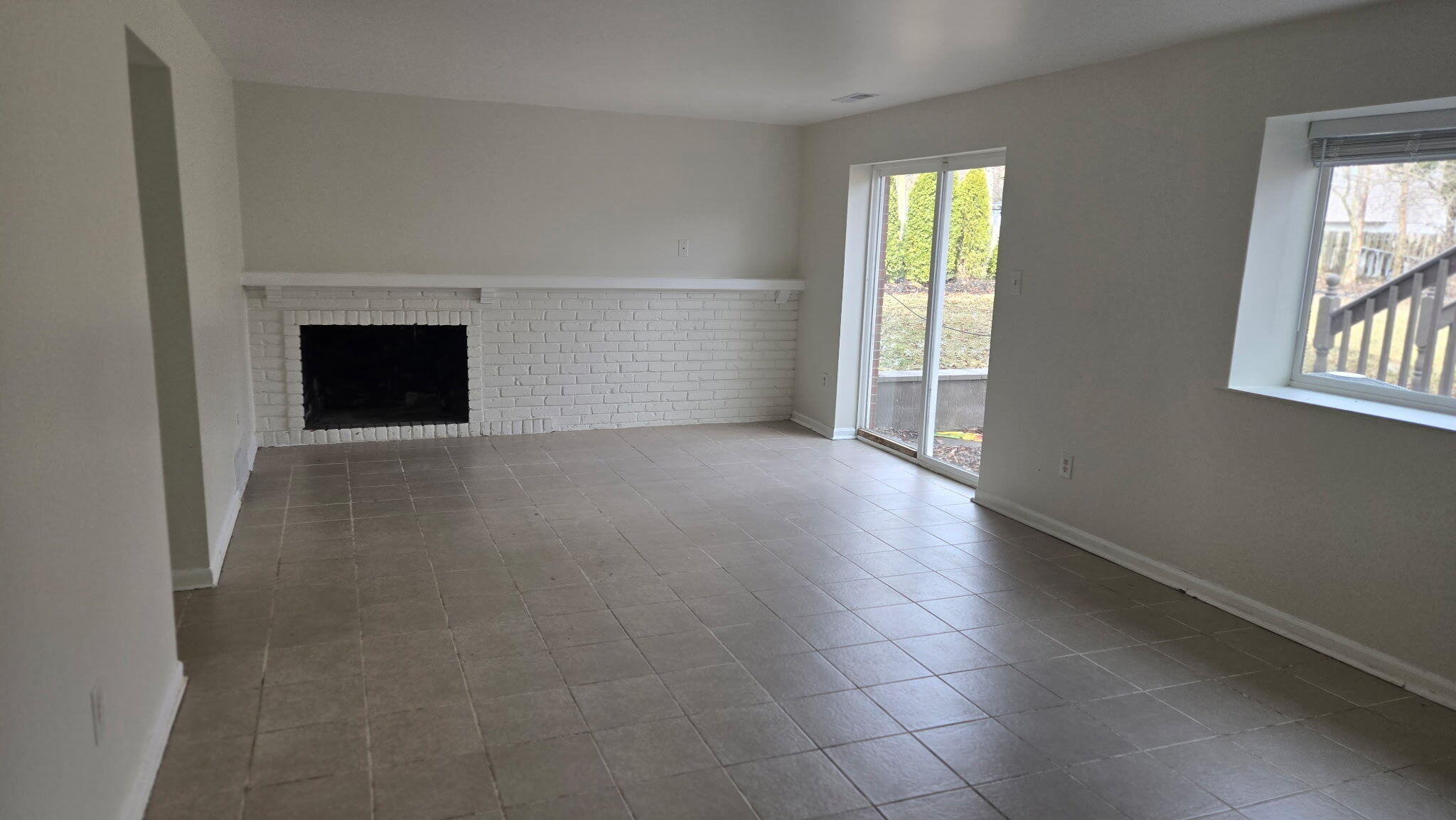 7209 Stonebrook Road West Bloomfield, MI 48322 - Photo 10 of 23 IMG_20250416_203621 (7)