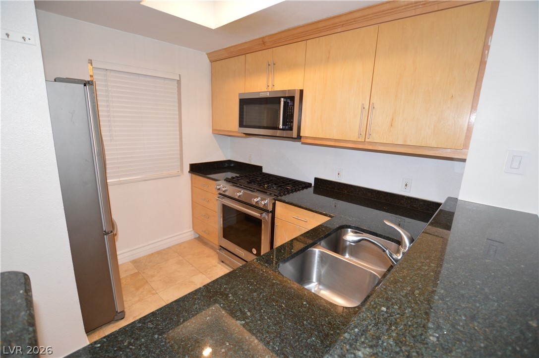 260 East Flamingo Road, Unit 131 Las Vegas, NV 89169 - Photo 8 of 25