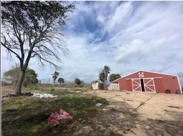$239,900 | 7607 Farm To Market 1462, Rosharon, TX 77583