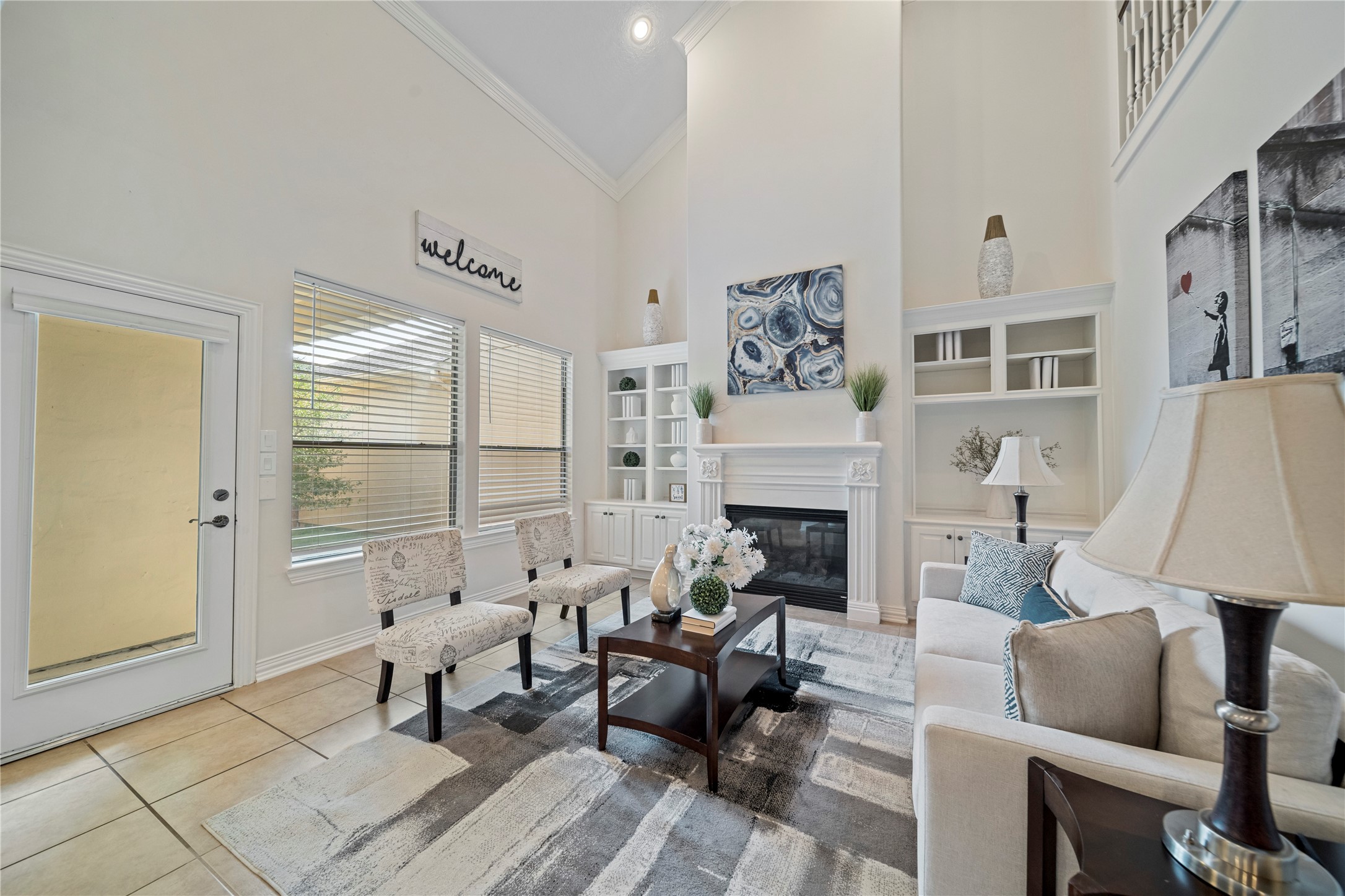 2011 Spring Cedar Lane Houston, TX 77077 - Photo 11 of 44