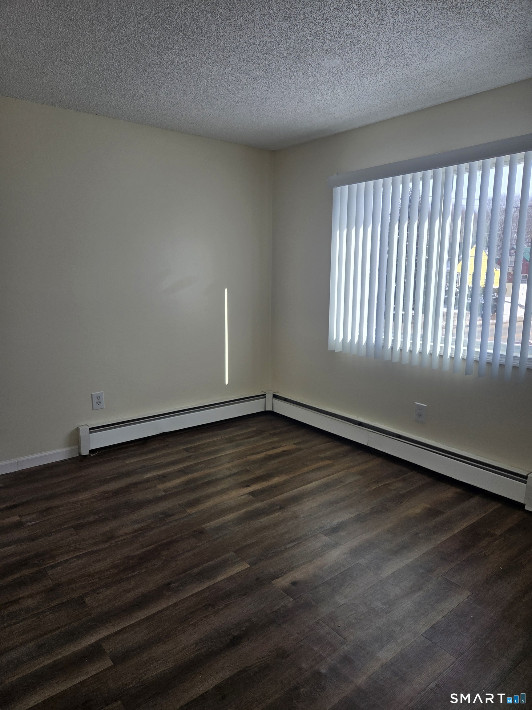 1101 Highland Avenue Waterbury, CT 06708 - Photo 12 of 20