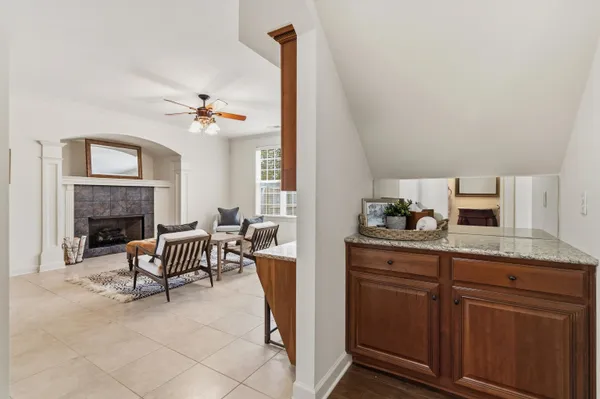 $638,000 | 10 Post Oak Cove, Eads, TN 38028