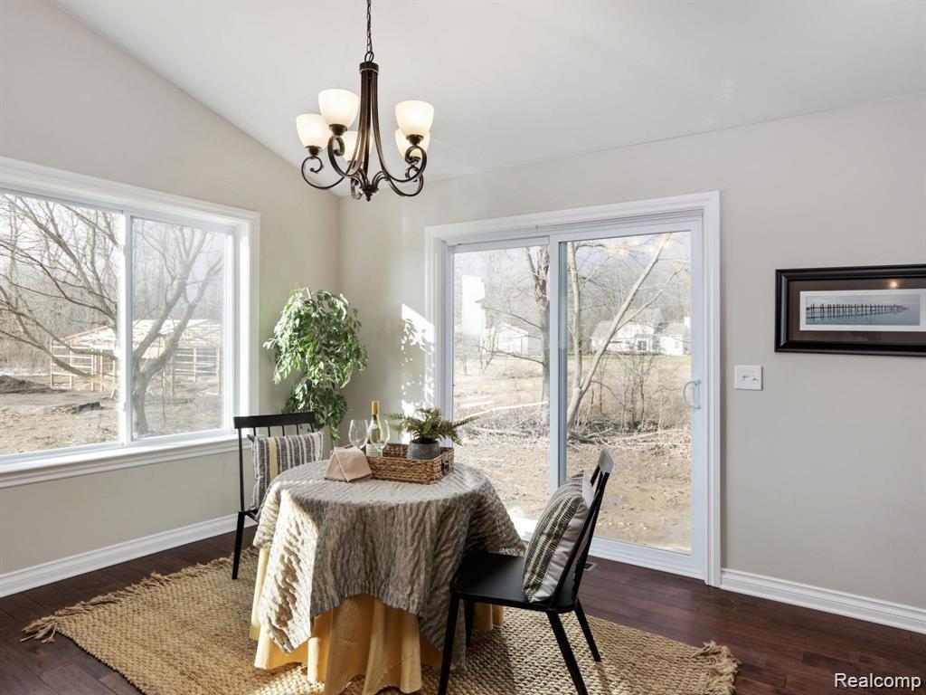 5375 Rochester Road Leonard, MI 48367 - Photo 20 of 49