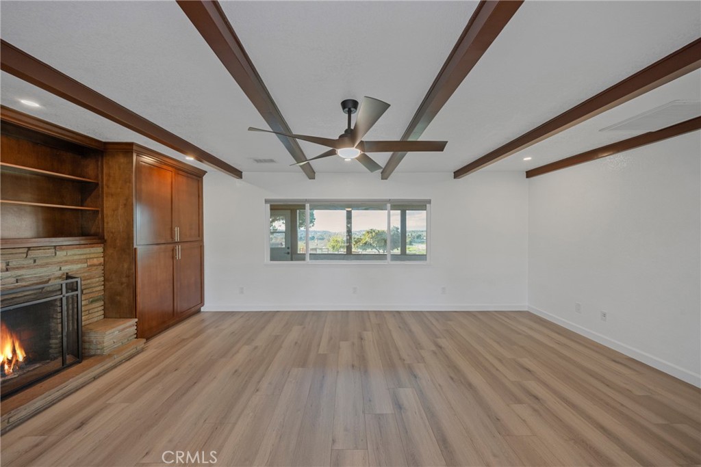 12646 10th Street Yucaipa, CA 92399 - Photo 24 of 72 Living Room