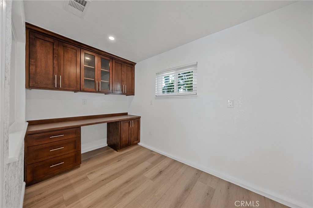 12646 10th Street Yucaipa, CA 92399 - Photo 38 of 72 Office Room