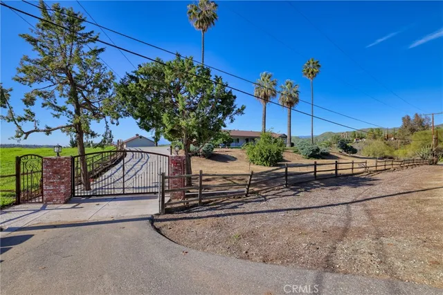 $3,900 | 12646 10th Street, Yucaipa, CA 92399