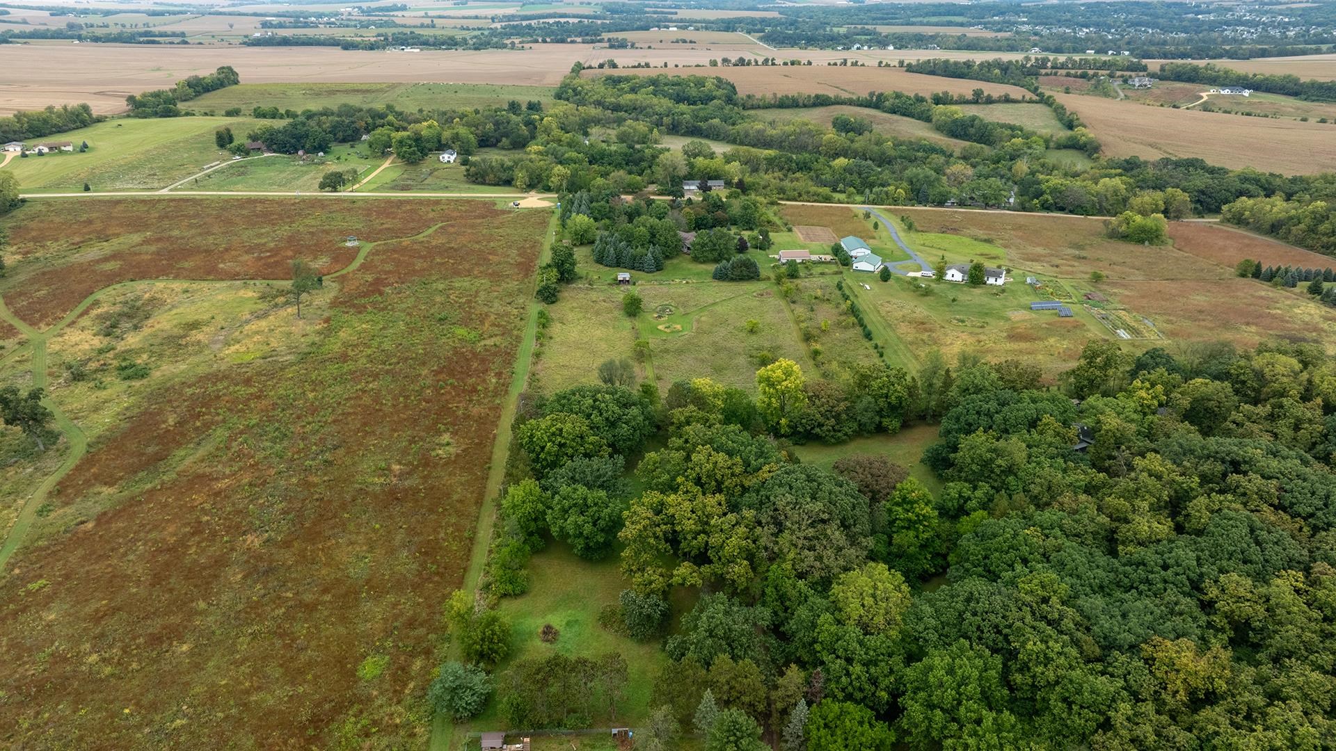 8723 North Hedge Road Byron, IL 61010 - Photo 3 of 52 Gallery Image 3