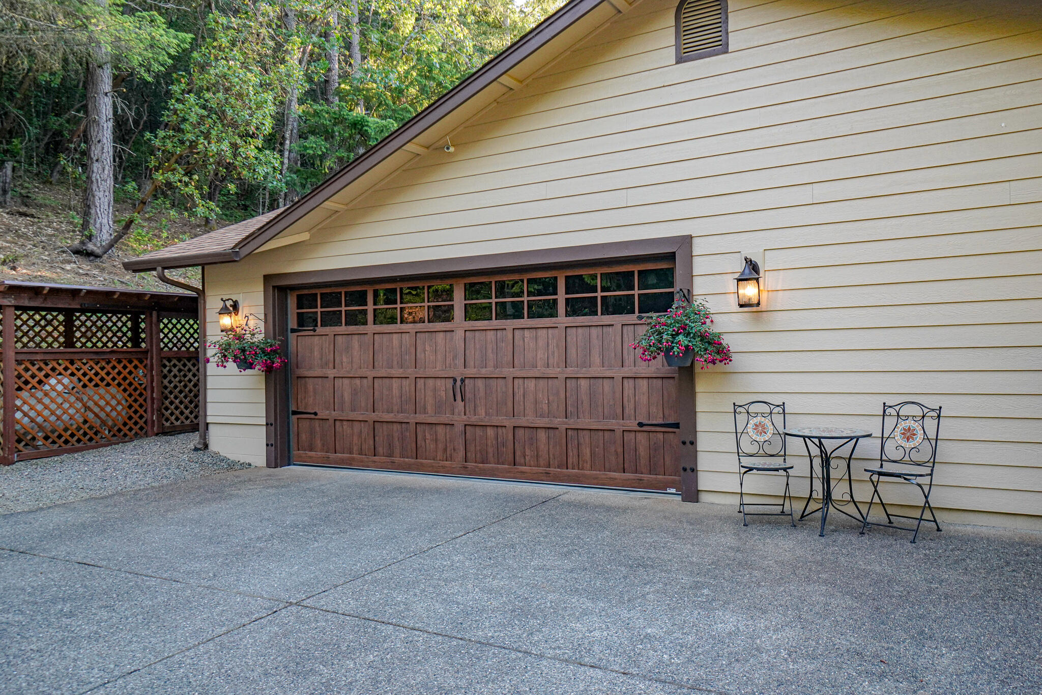 186 Felkner Road Grants Pass, OR 97527 - Photo 9 of 68 DSC00114