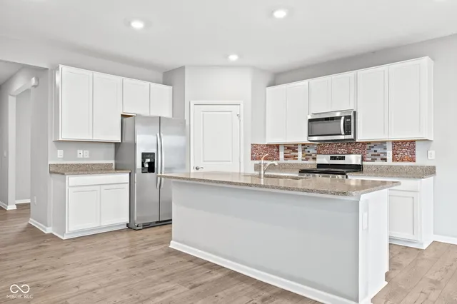 $355,000 | 7108 Parkstay Court, Camby, IN 46113