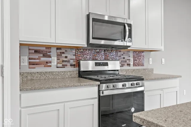 $355,000 | 7108 Parkstay Court, Camby, IN 46113