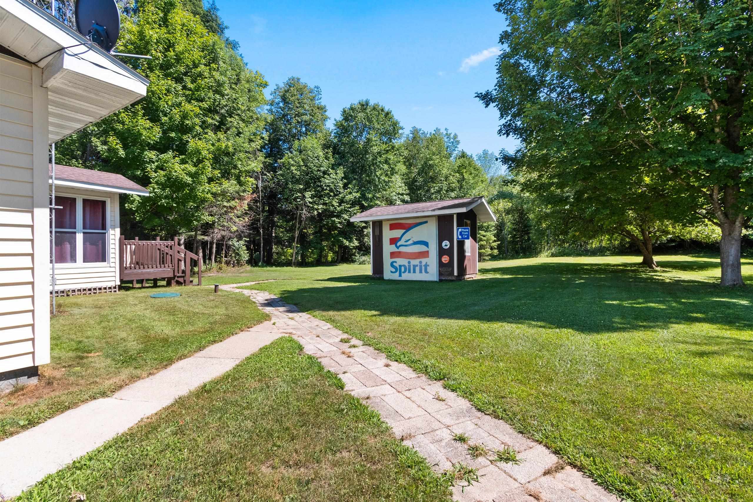 12875 Erb Lane Suring, WI 54174 - Photo 33 of 49