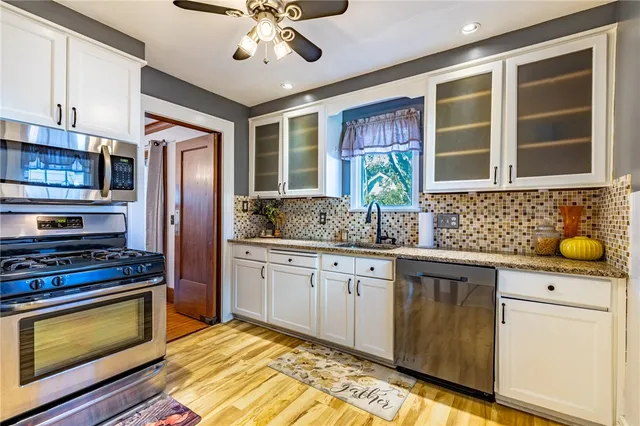 $259,000 | 10 Chimayo Road, Irondequoit, NY 14617