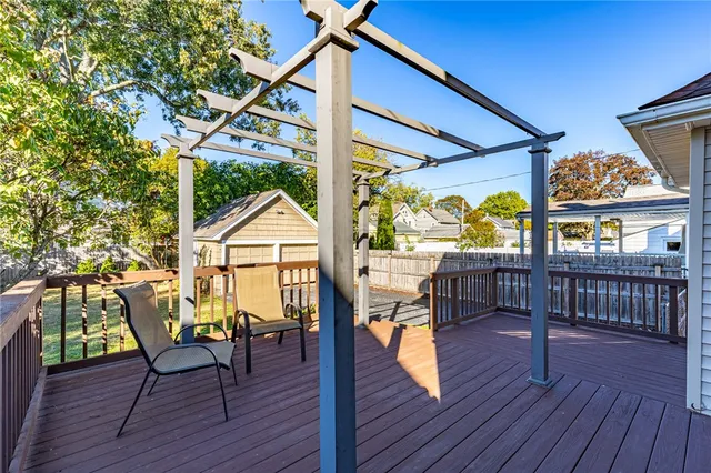 $259,000 | 10 Chimayo Road, Irondequoit, NY 14617