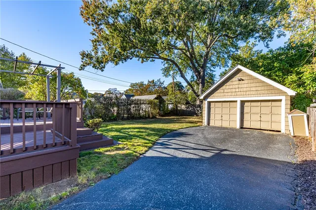 $259,000 | 10 Chimayo Road, Irondequoit, NY 14617