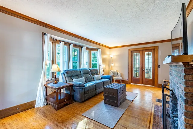 $259,000 | 10 Chimayo Road, Irondequoit, NY 14617