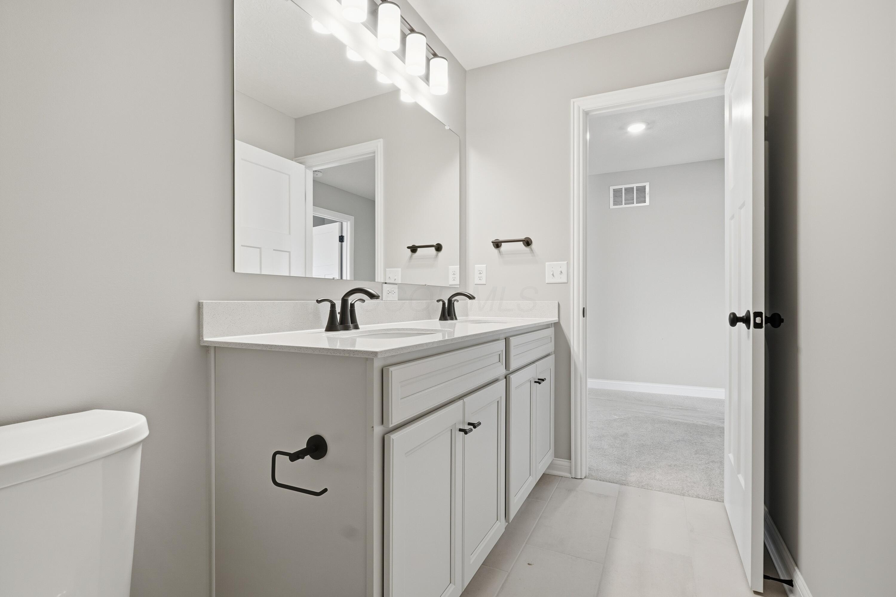 3035 Brian Way Delaware, OH 43015 - Photo 31 of 47 Bathroom