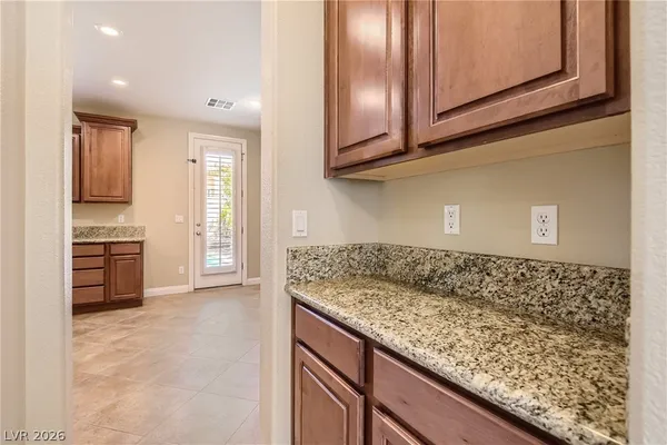 $5,350 | 552 Puenta Del Rey Street, Las Vegas, NV 89138