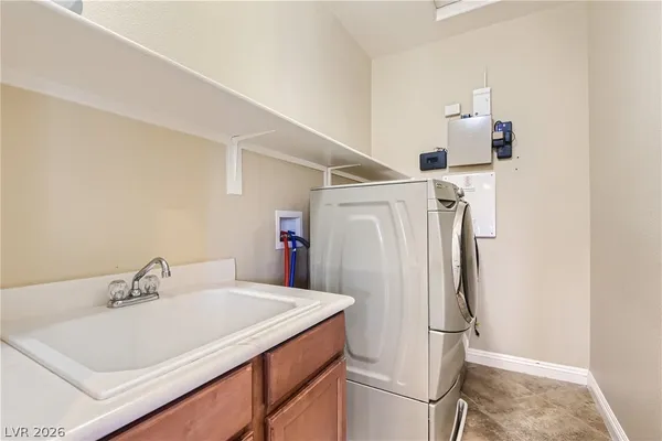 $5,350 | 552 Puenta Del Rey Street, Las Vegas, NV 89138