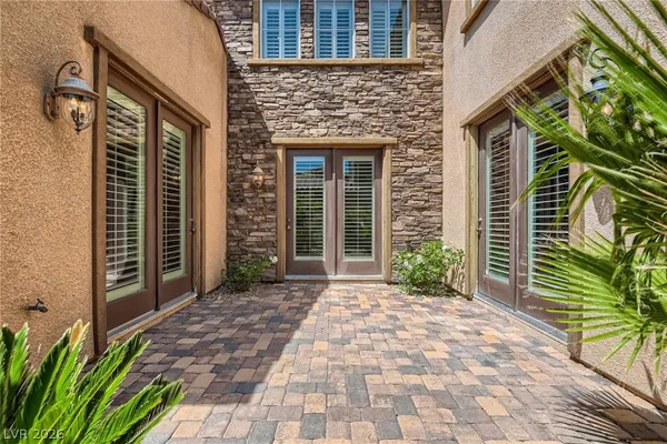 $5,350 | 552 Puenta Del Rey Street, Las Vegas, NV 89138