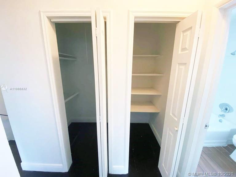 1275 Northeast 204th Terrace Miami, FL 33179 - Photo 21 of 49