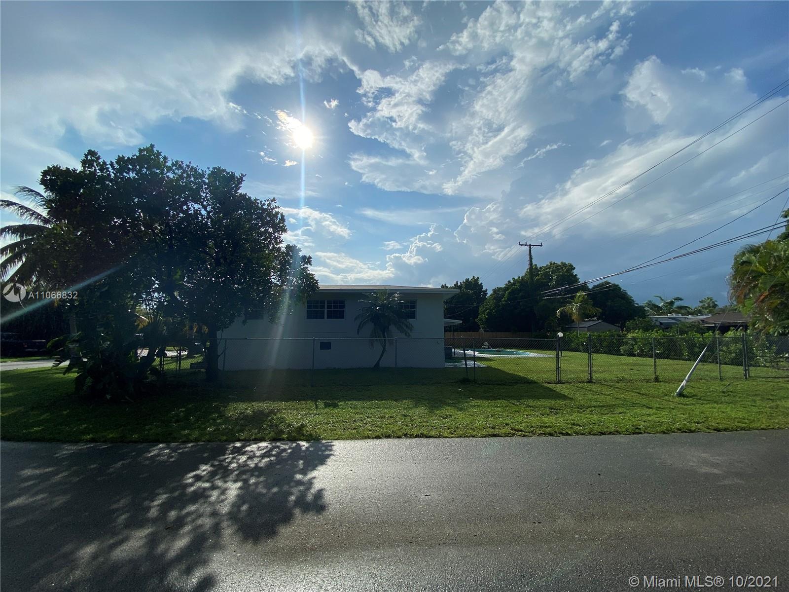 1275 Northeast 204th Terrace Miami, FL 33179 - Photo 41 of 49 a view of a park