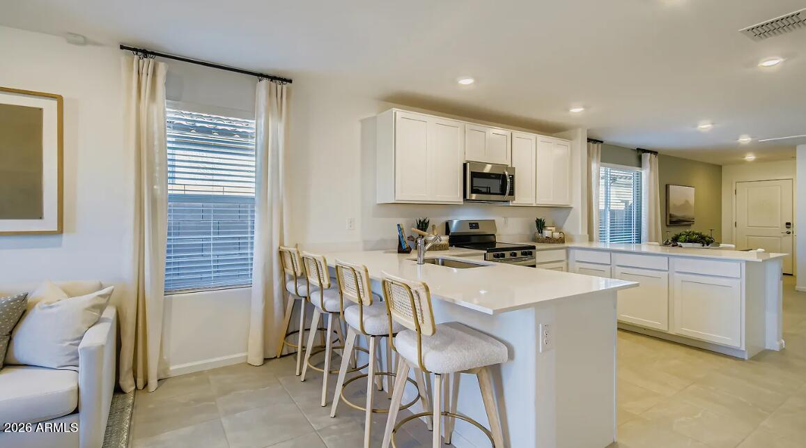 2125 Roselle Avenue Apache Junction, AZ 85120 - Photo 3 of 13 Kitchen