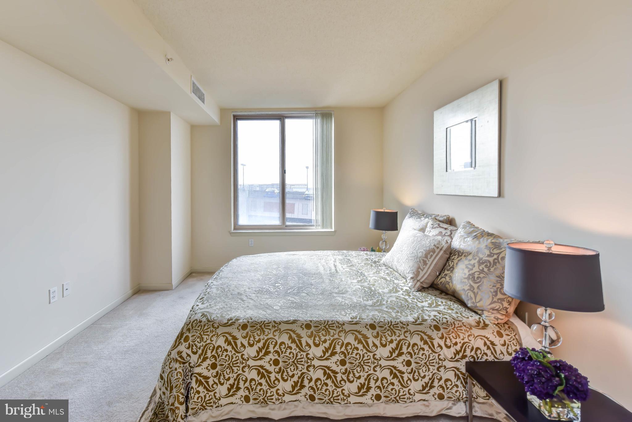 2726 Gallows Road, Unit 617 Vienna, VA 22180 - Photo 15 of 30 Bedroom