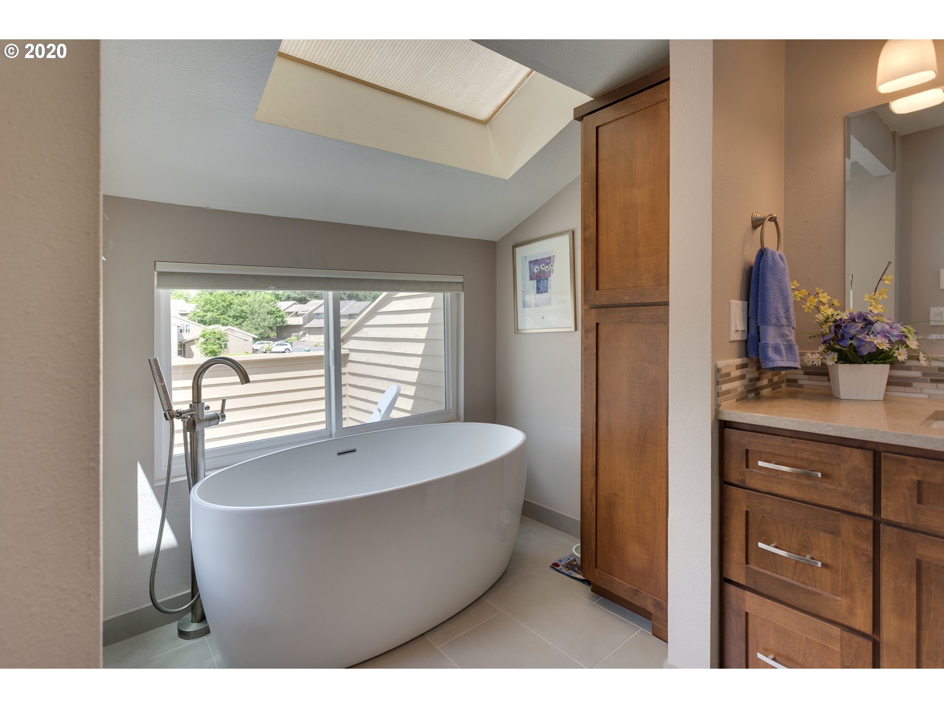 7830 Southwest Raintree Drive Beaverton, OR 97008 - Photo 15 of 24 Gallery Image 15