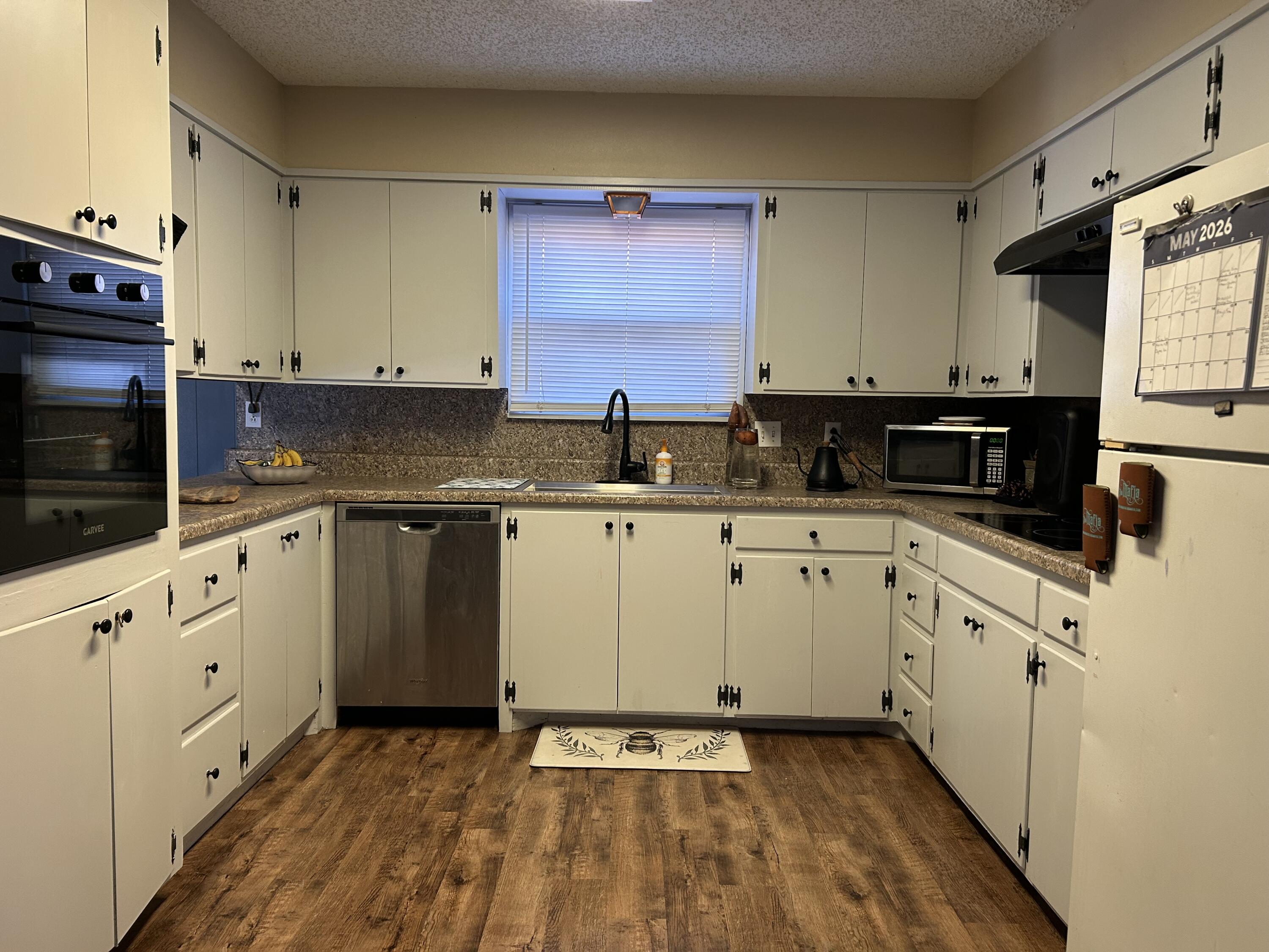 3711 46th Street Lubbock, TX 79413 - Photo 5 of 15 Kitchen