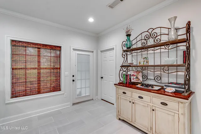 $335,000 | 708 Oak Trail, Canton, MS 39046