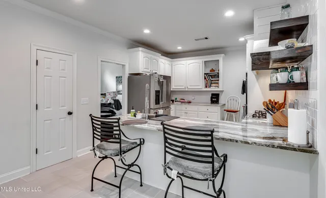 $335,000 | 708 Oak Trail, Canton, MS 39046